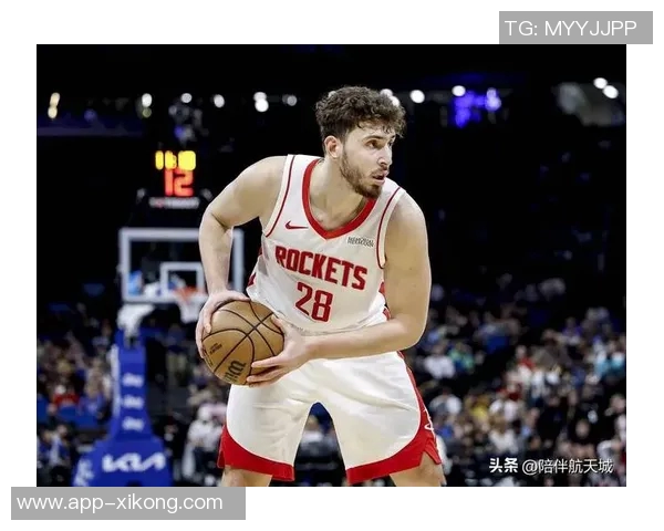 乌度卡称赞卡佩拉护筐与空接能力申京双塔组合展现更强侵略性 乌度卡称赞卡佩拉护筐与空接能力申京双塔组合展现更强侵略性