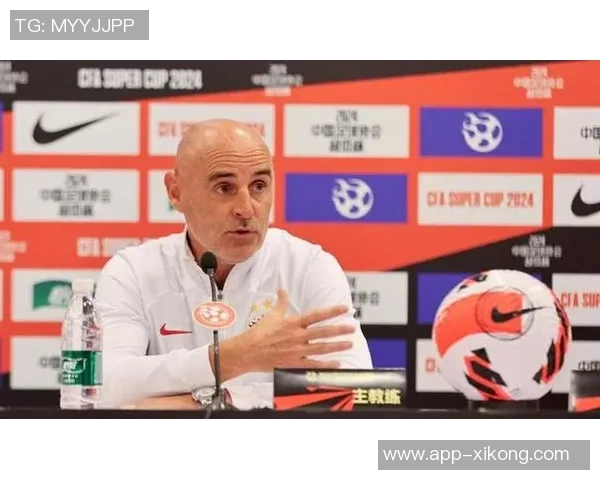 穆斯卡特反思球队表现强调把握机会的提升空间与改进方向 穆斯卡特反思球队表现强调把握机会的提升空间与改进方向