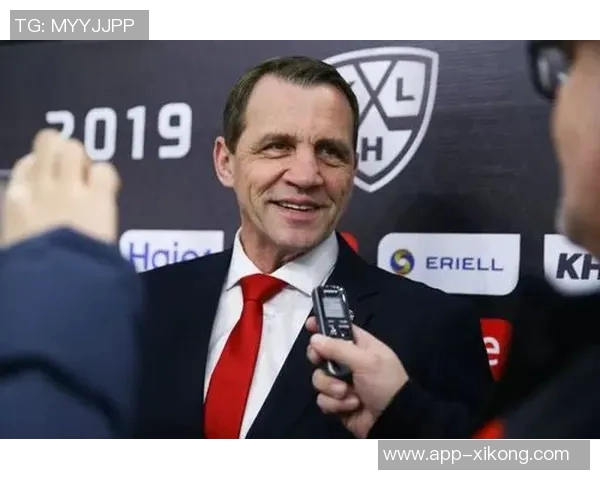 沃尔特弗雷泽谈莱利防守经历揭示他成为优秀教练的原因 沃尔特弗雷泽谈莱利防守经历揭示他成为优秀教练的原因