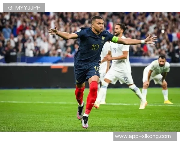 姆巴佩创下新纪录单一自然年为俱乐部打进46球追平方丹传奇成就 姆巴佩创下新纪录单一自然年为俱乐部打进46球追平方丹传奇成就