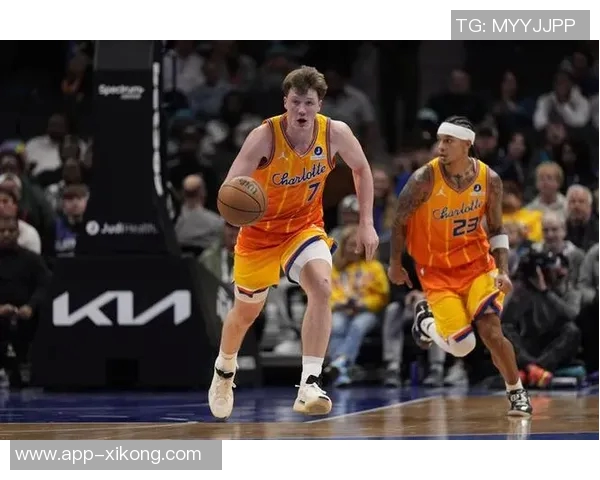 克尼佩尔反思三分投篮过于执着期待重拾突破节奏与自信 克尼佩尔反思三分投篮过于执着期待重拾突破节奏与自信